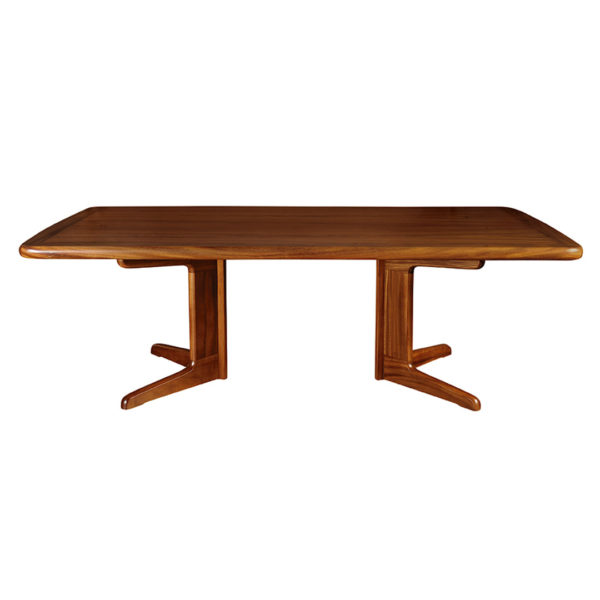 MOL023 Mesa Conferencia Finlandia