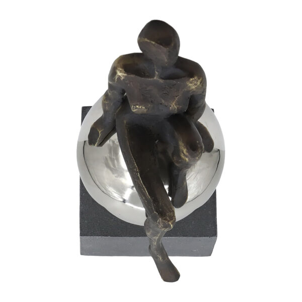 19764 Adorno - Image 4